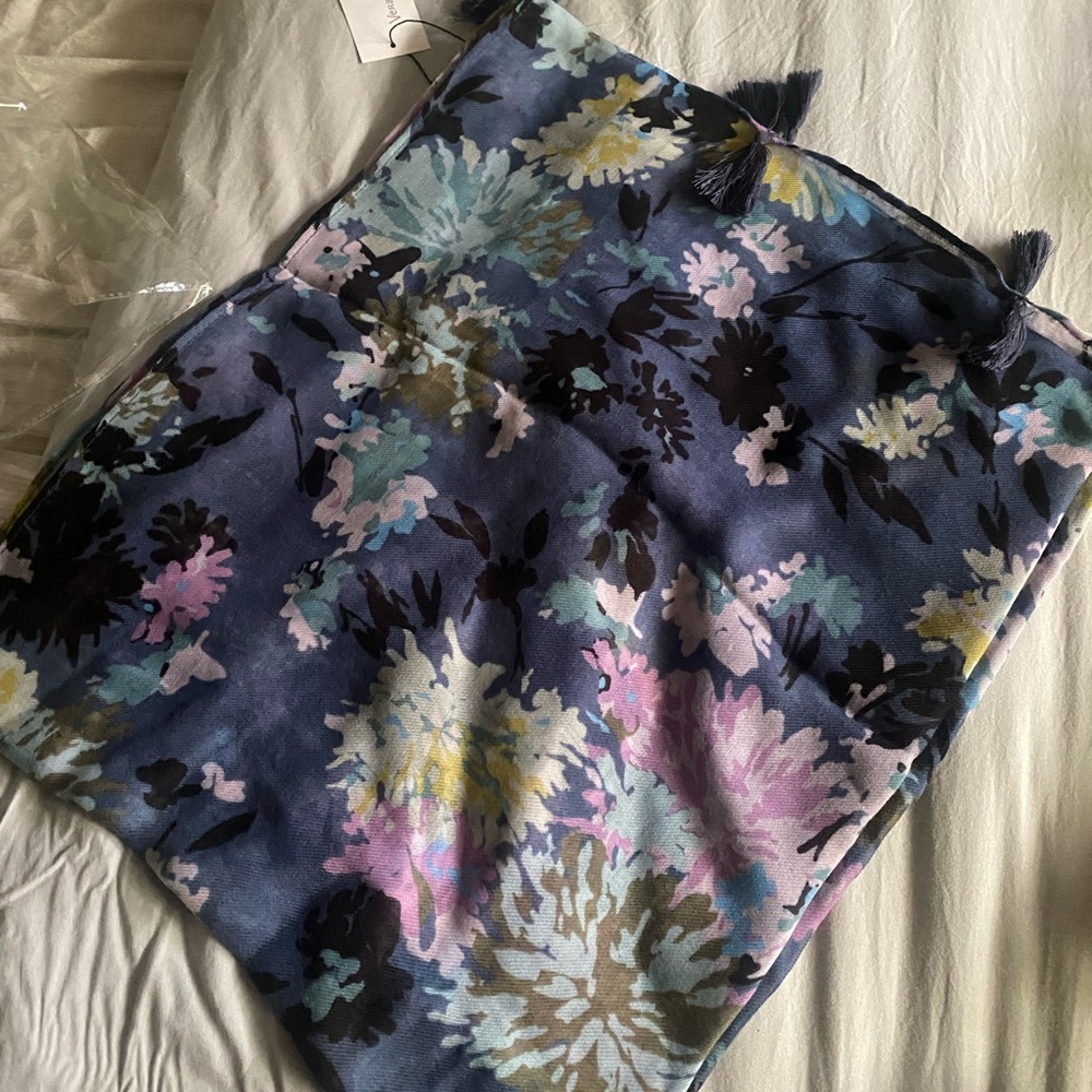 Floral Patterned Scarf